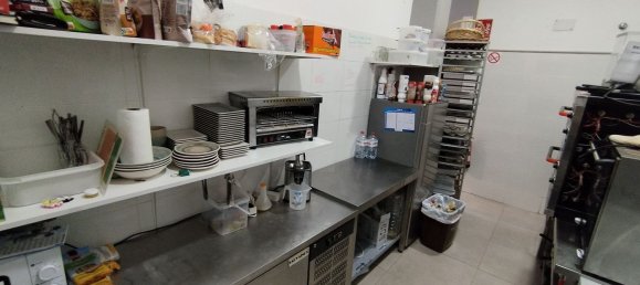 Imóvel comercial em Alicante, Spain 105 m² N.º 150363 22