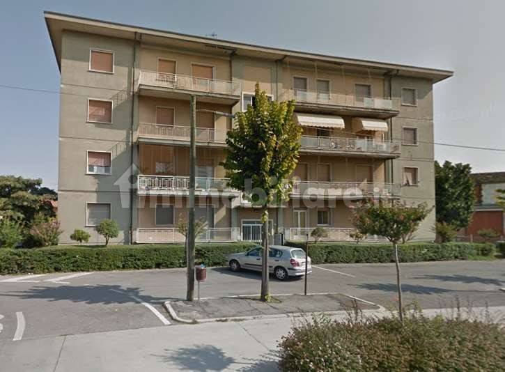 2 غرف نوم شقة في Gambara, Italy رقم 285456