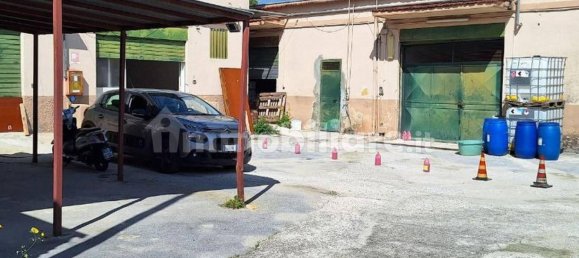  مستودع في Palermo, Italy 345متر مربع رقم 322801 6
