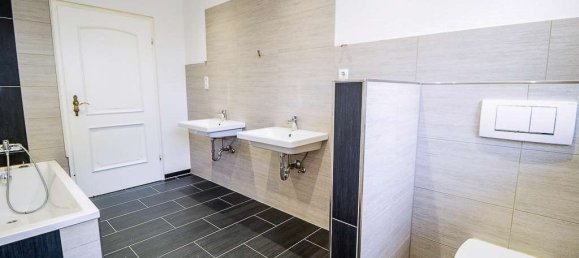 5 rooms Bungalow in Bayreuth, Germany No. 241042 7