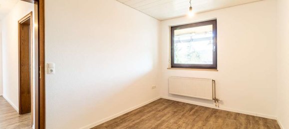 5 rooms Bungalow in Bayreuth, Germany No. 241042 4