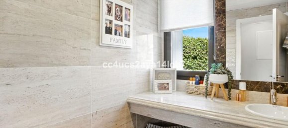 3 bedrooms Villa in Estepona, Spain No. 256420 41