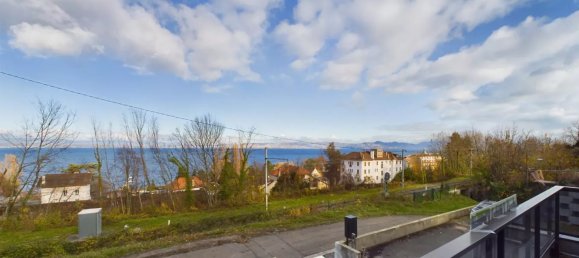 3 bedrooms Villa in Evian-les-Bains, France No. 273039 4