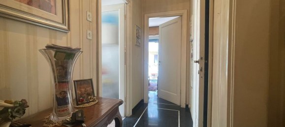 Apartamento de 4 habitaciónes en Genoa, Italy No. 238913 15