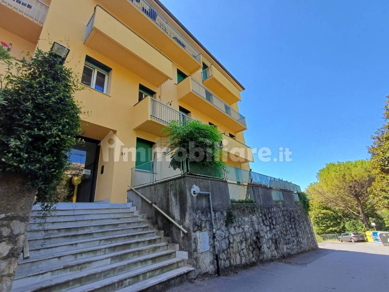 3 غرف نوم شقة في Genoa, Italy رقم 296585