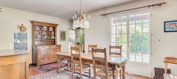 5 bedrooms House in Aubagne, France No. 277570 5