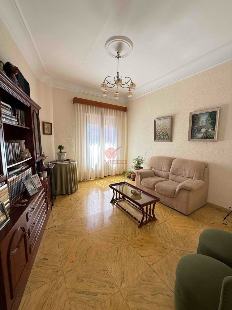 5 bedrooms Apartment in Cuenca, Spain No. 141713