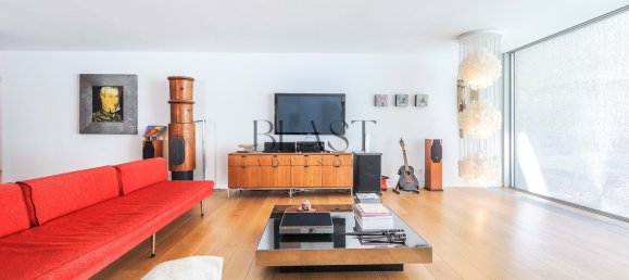 4 bedrooms Villa in Cascais, Portugal No. 109263 3