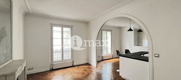 2 bedrooms Apartment in Levallois-Perret, France No. 162641 2