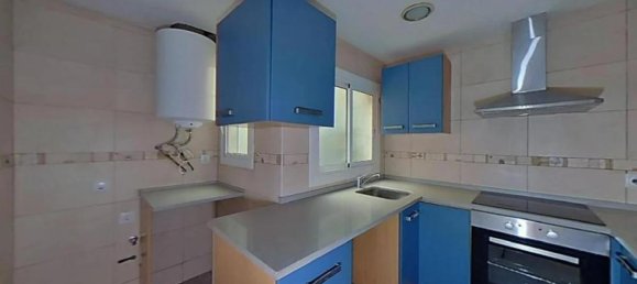 2 bedrooms Apartment in Premia De Mar, Spain No. 140177 3