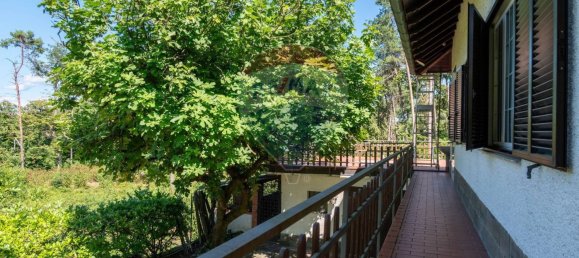 8 rooms Villa in Agrate Conturbia, Italy No. 297827 6