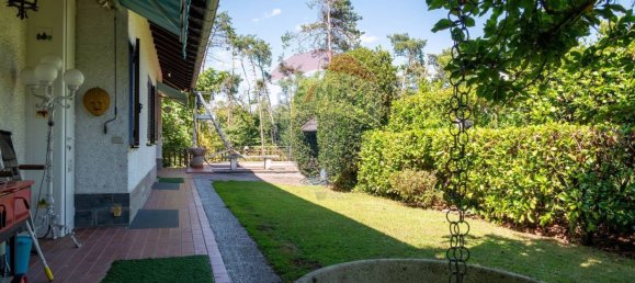 8 rooms Villa in Agrate Conturbia, Italy No. 297827 12