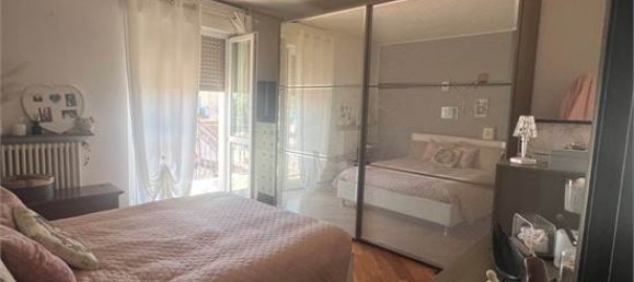 Propiedad comercial de 3 dormitorios en Martinengo, Italy No. 16624 24