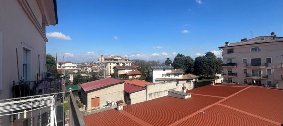 Propiedad comercial de 3 dormitorios en Martinengo, Italy No. 16624 34