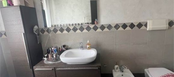 Propiedad comercial de 3 dormitorios en Martinengo, Italy No. 16624 17