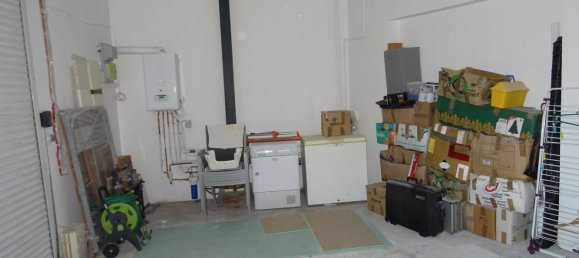 2 bedrooms House in Tourcoing, France No. 157864 12