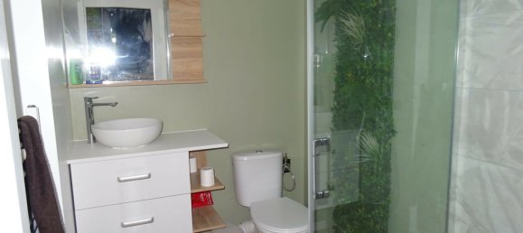 2 bedrooms House in Tourcoing, France No. 157864 10