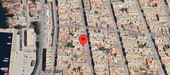 7 rooms Apartment in Augusta, Italy No. 46032 4