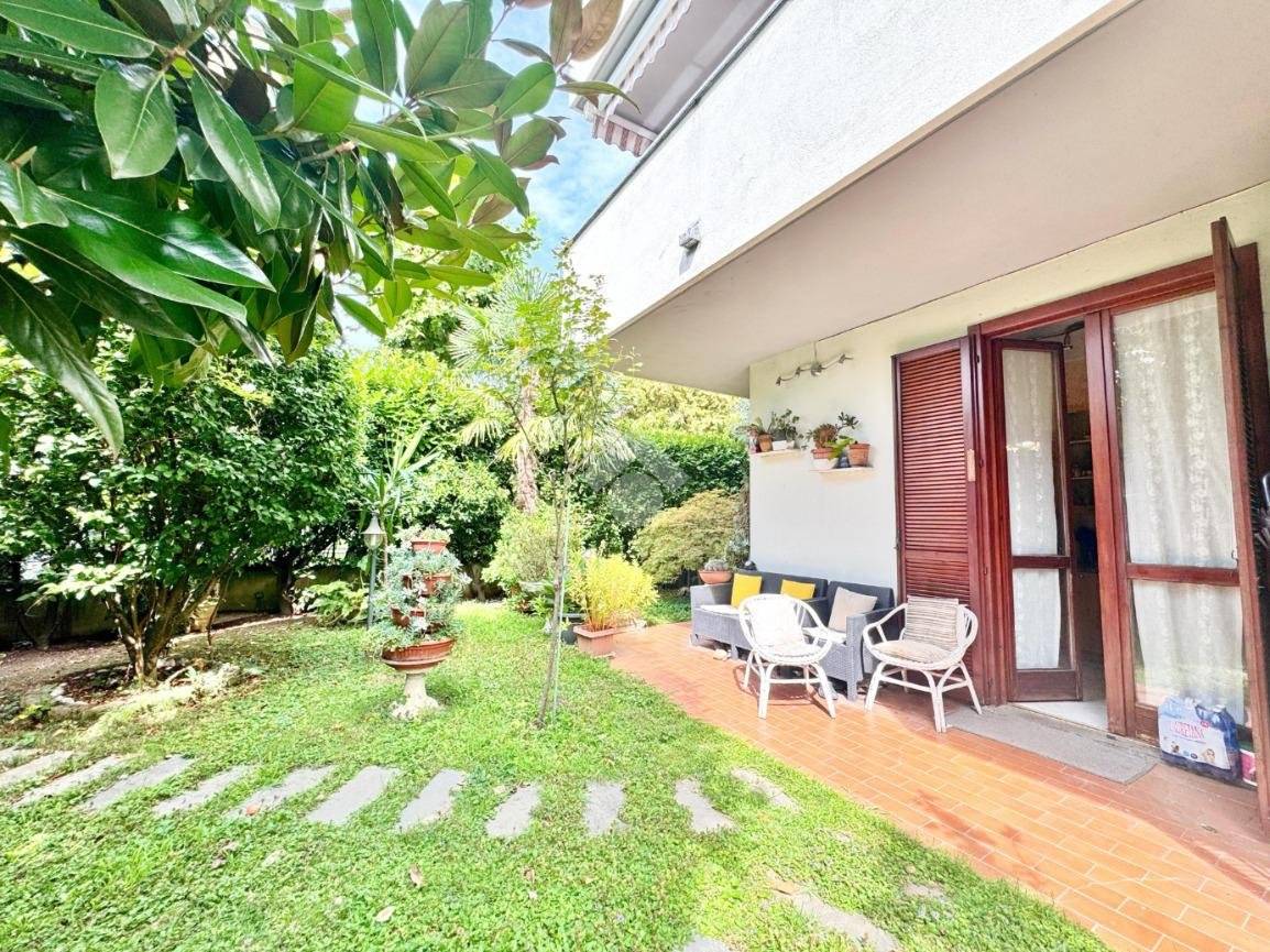 2 chambres Appartement à Seregno, Italy No. 291356