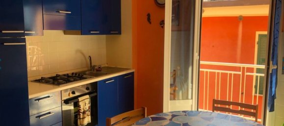 Квартира с 3 комнатами в Лайгуэлья, Италия № 160668 2