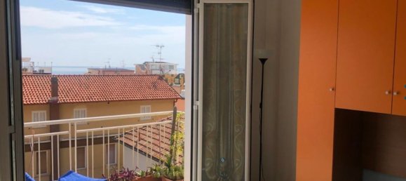 Квартира с 3 комнатами в Лайгуэлья, Италия № 160668 5