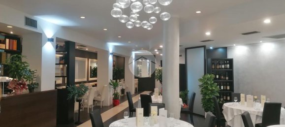 Imóvel comercial de 2 divisões em Cassino, Italy N.º 110137 3