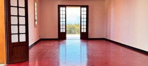 Квартира с 3 спальнями в Санта Флавия, Италия № 266639 8