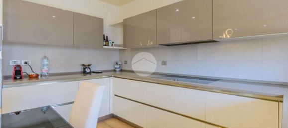 3 rooms Apartment in Negrar, Italy No. 288543 11