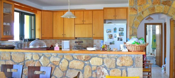 8 غرف نوم فيلا في Pyrgos, Greece رقم 7106 18