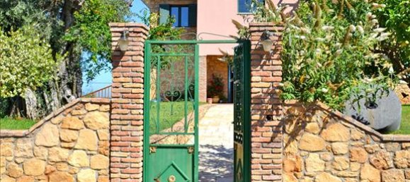 8 غرف نوم فيلا في Pyrgos, Greece رقم 7106 3