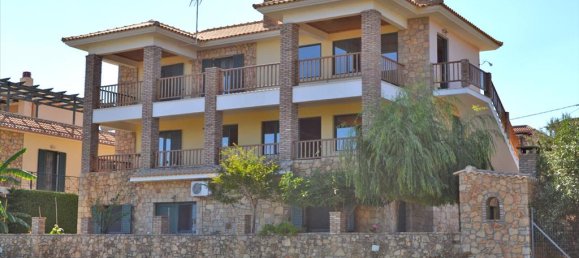 8 غرف نوم فيلا في Pyrgos, Greece رقم 7106 10
