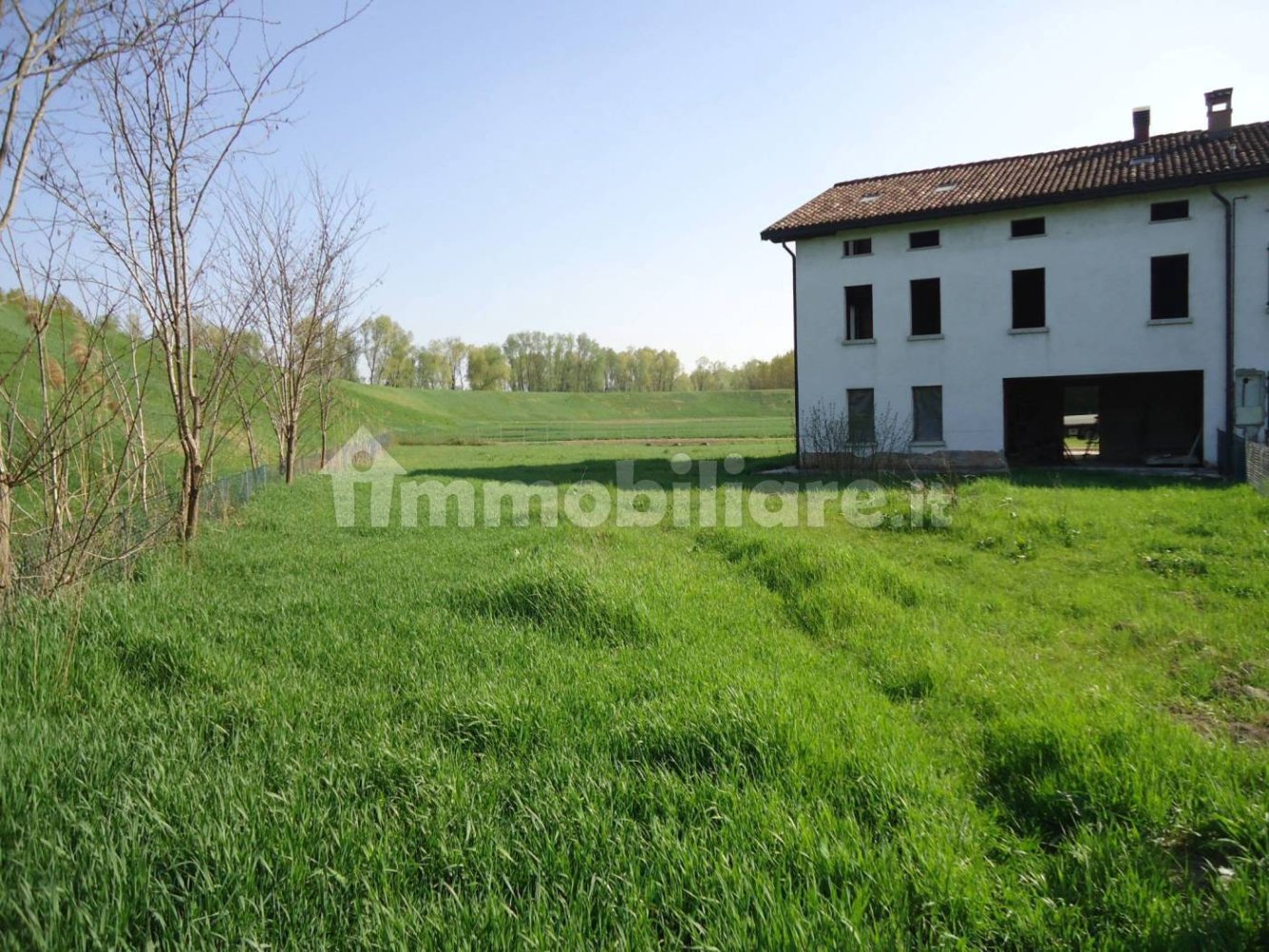 Вилла с 4 спальнями в Сан Просперо, Италия № 140684