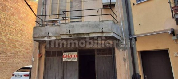 6 bedrooms House in Montenero di Bisaccia, Italy No. 277234 4