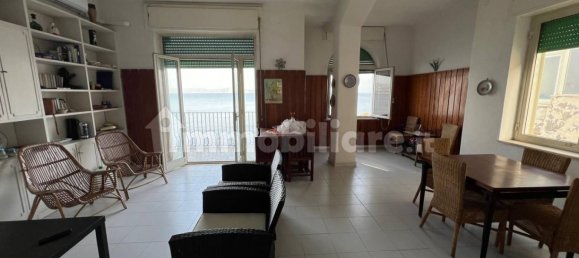 6 غرف نوم فيلا في Bacoli, Italy رقم 57446 29