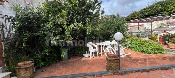 6 غرف نوم فيلا في Bacoli, Italy رقم 57446 12