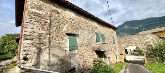 10 bedrooms House in Caprino Veronese, Italy No. 319359 12