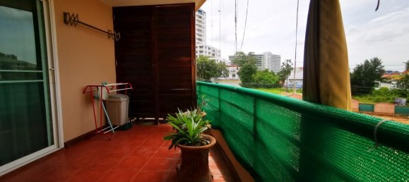 2 bedrooms Condo in Pattaya, Thailand No. 3511 4