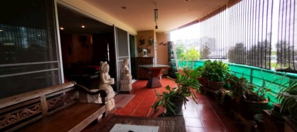 2 bedrooms Condo in Pattaya, Thailand No. 3511 6