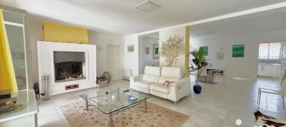 4 Schlafzimmer Villa in Montauroux, France, Nr. 287077 9