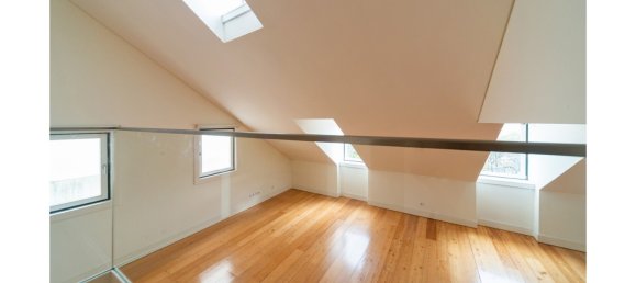 4 غرف نوم منزل ذو طابقين في Lisbon, Portugal رقم 115405 29