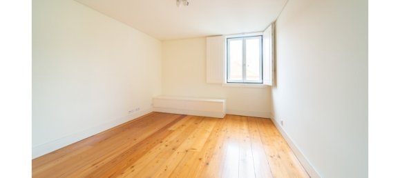 4 غرف نوم منزل ذو طابقين في Lisbon, Portugal رقم 115405 15