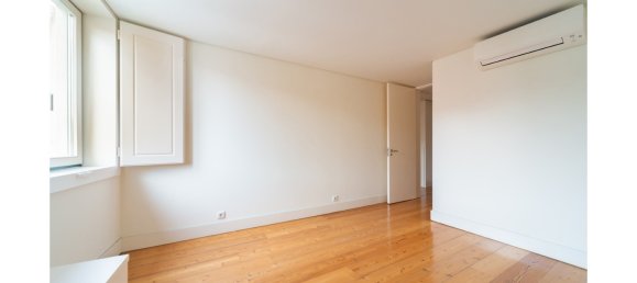 4 غرف نوم منزل ذو طابقين في Lisbon, Portugal رقم 115405 16