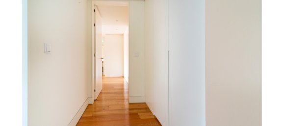 4 غرف نوم منزل ذو طابقين في Lisbon, Portugal رقم 115405 19