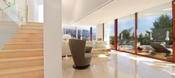 6 bedrooms House in Marbella, Spain No. 90949 42