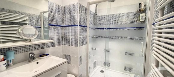 Dúplex de 4 dormitorios en Reims, France No. 88195 12