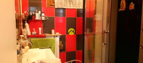 4 bedrooms Villa in Saint-Amand-Montrond, France No. 221426 8