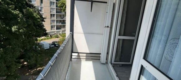 3 bedrooms Apartment in Massy, France No. 291216 7