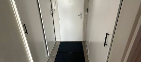 3 bedrooms Apartment in Massy, France No. 291216 5