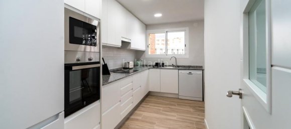 4 bedrooms Apartment in Benidorm, Spain No. 144087 14