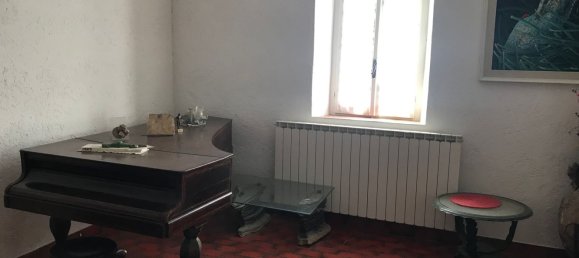 Дом с 8 комнатами в Пезаро э Урбино, Италия № 75565 20